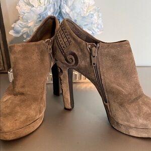 Gianni Bini Brown Suede Ankle Boots